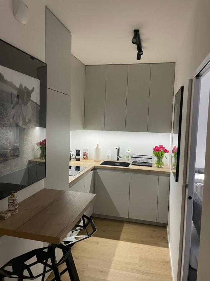 Apartament 4 Bed 2 Room วอร์ซอ ภายนอก รูปภาพ